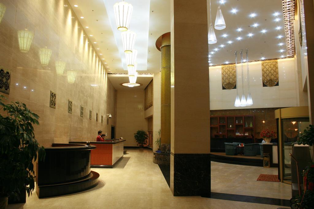 Weihai Times Business Hotel Екстер'єр фото