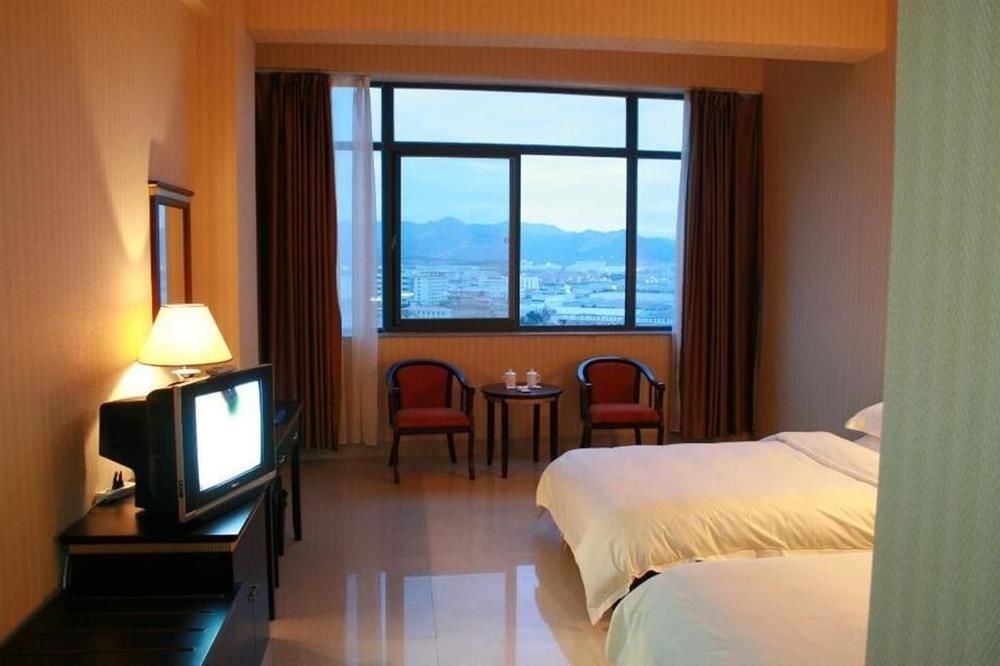 Weihai Times Business Hotel Екстер'єр фото